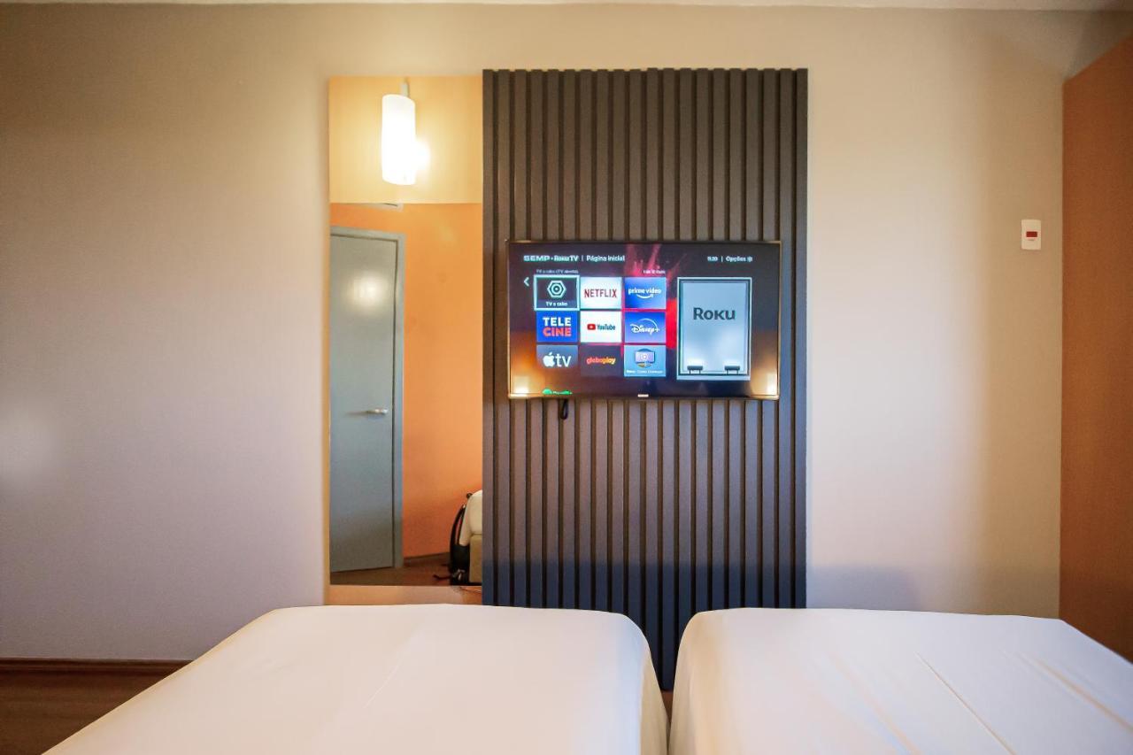 Hus Hotel ドウラドス エクステリア 写真