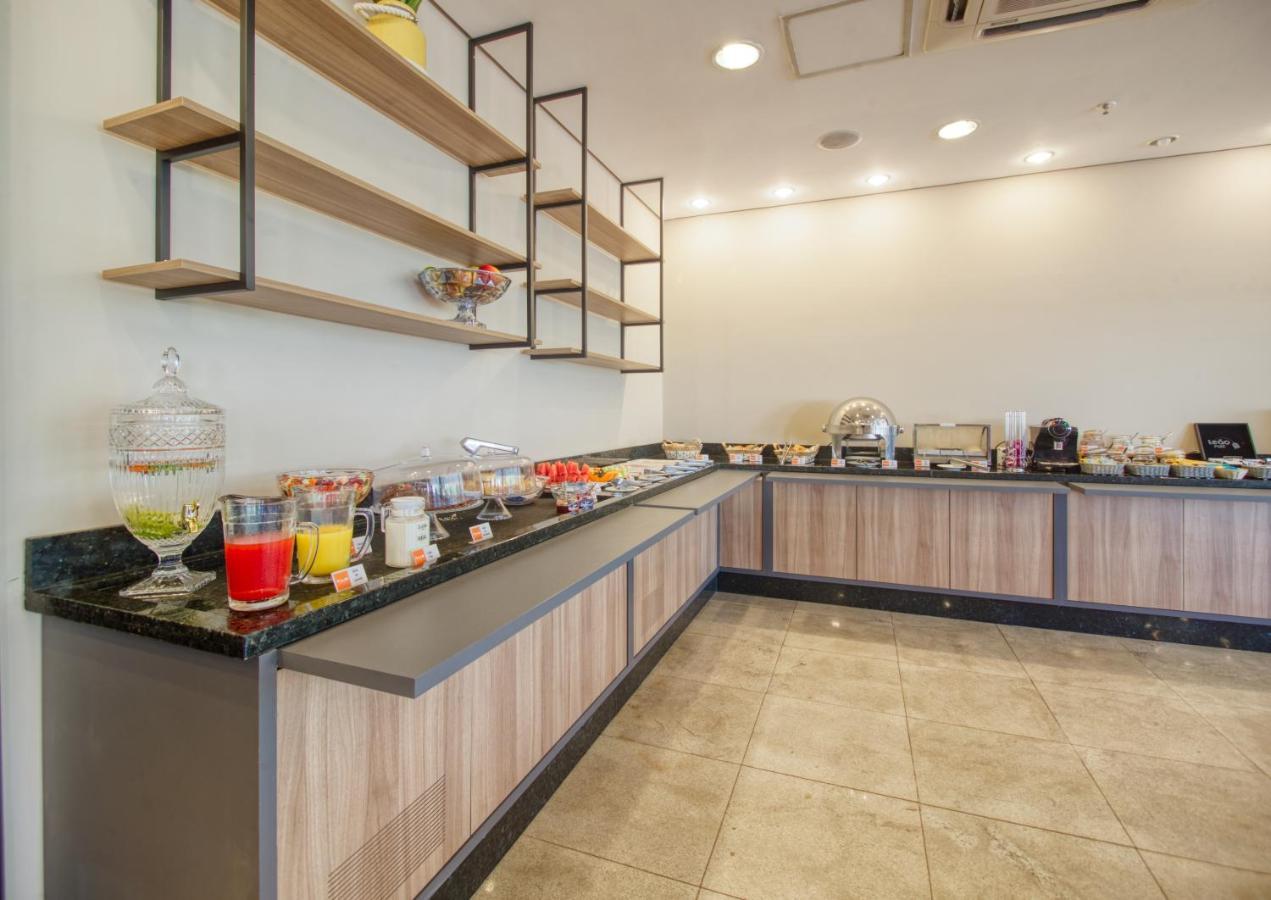Hus Hotel ドウラドス エクステリア 写真