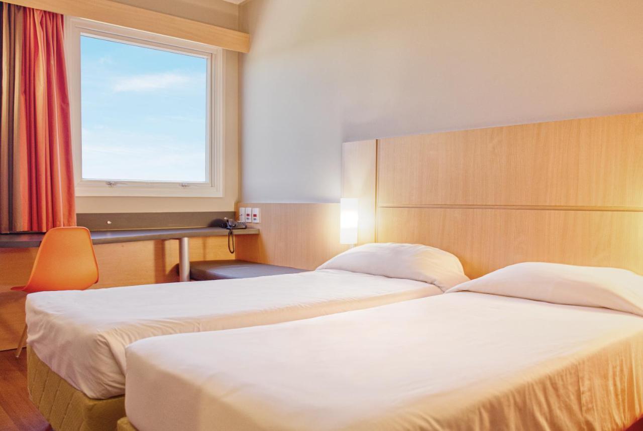 Hus Hotel ドウラドス エクステリア 写真